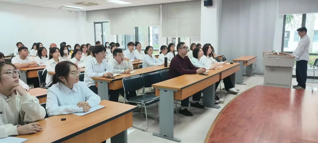 ee3d4a4c89b14921932b70ae801c56f6.png ee3d4a4c89b14921932b70ae801c56f6.png