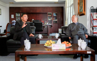 东北大学老校长蒋仲乐莅临我院指导工作