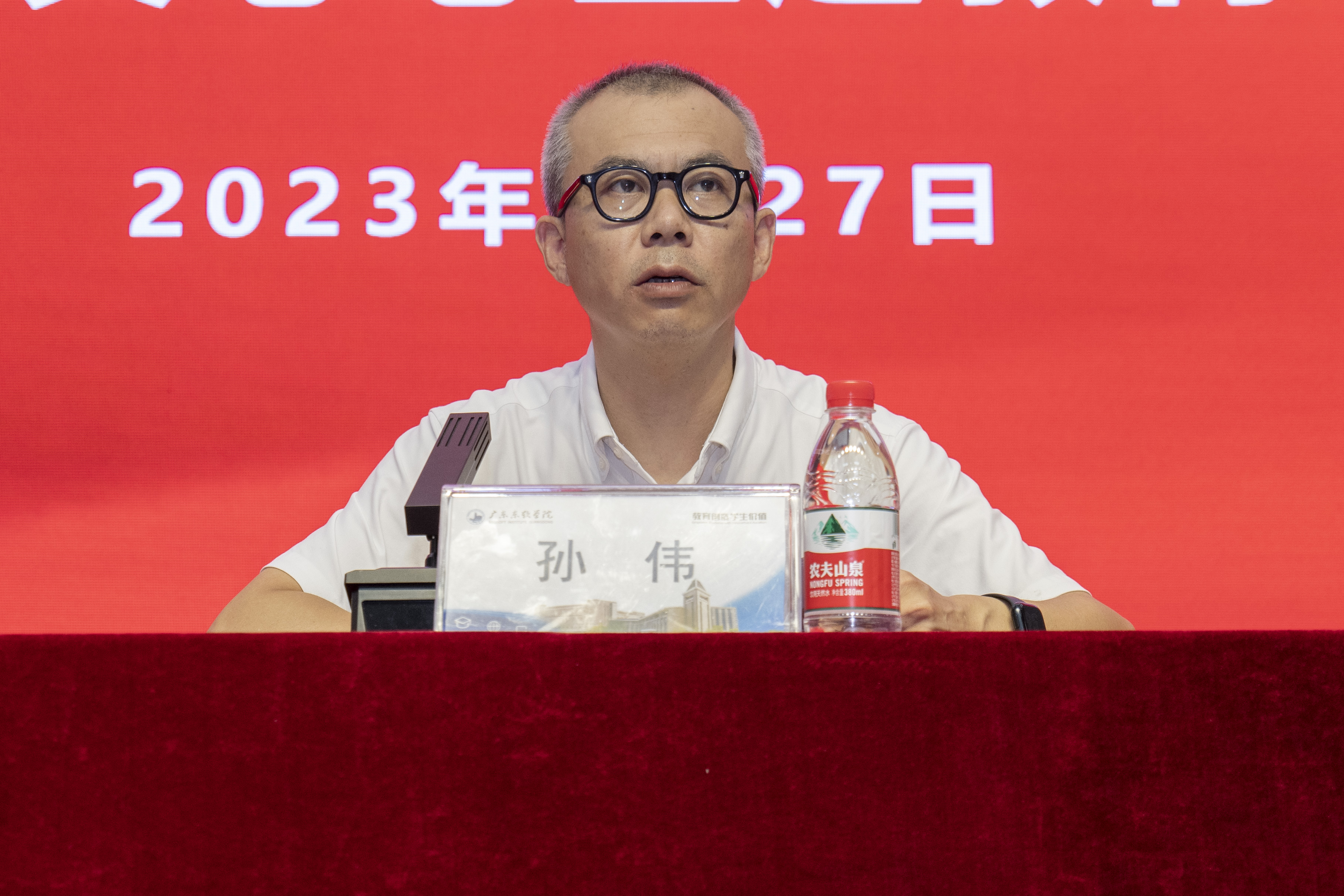 d8015518ccc84709807834db67c1ed4e.jpg d8015518ccc84709807834db67c1ed4e.jpg