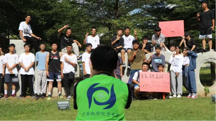 5d0e4b10fa7a429b818686a750b647ad.png 5d0e4b10fa7a429b818686a750b647ad.png