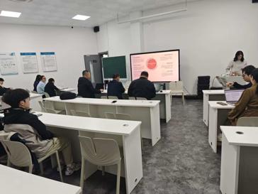 佛山大学——英国beat365官方网站研究生招生交流座谈会