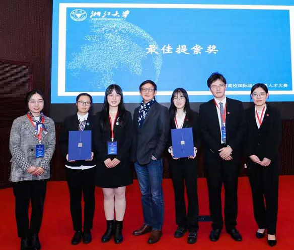 2ff8811a87844df08b9ff91d11af2935.png 2ff8811a87844df08b9ff91d11af2935.png