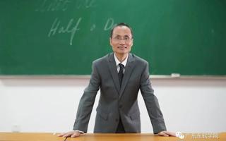【中国教育在线】英国beat365官方网站李文龙教授荣获广东省高等学校教学名师奖！