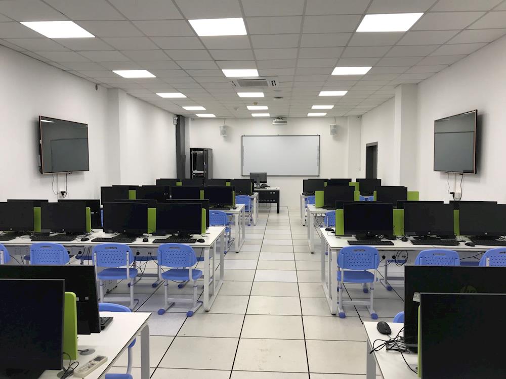 信息管理与信息系统实验室