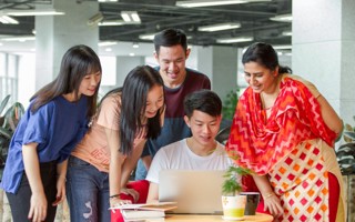 【南方PLUS】英国beat365官方网站又一专业获得学士学位授予权