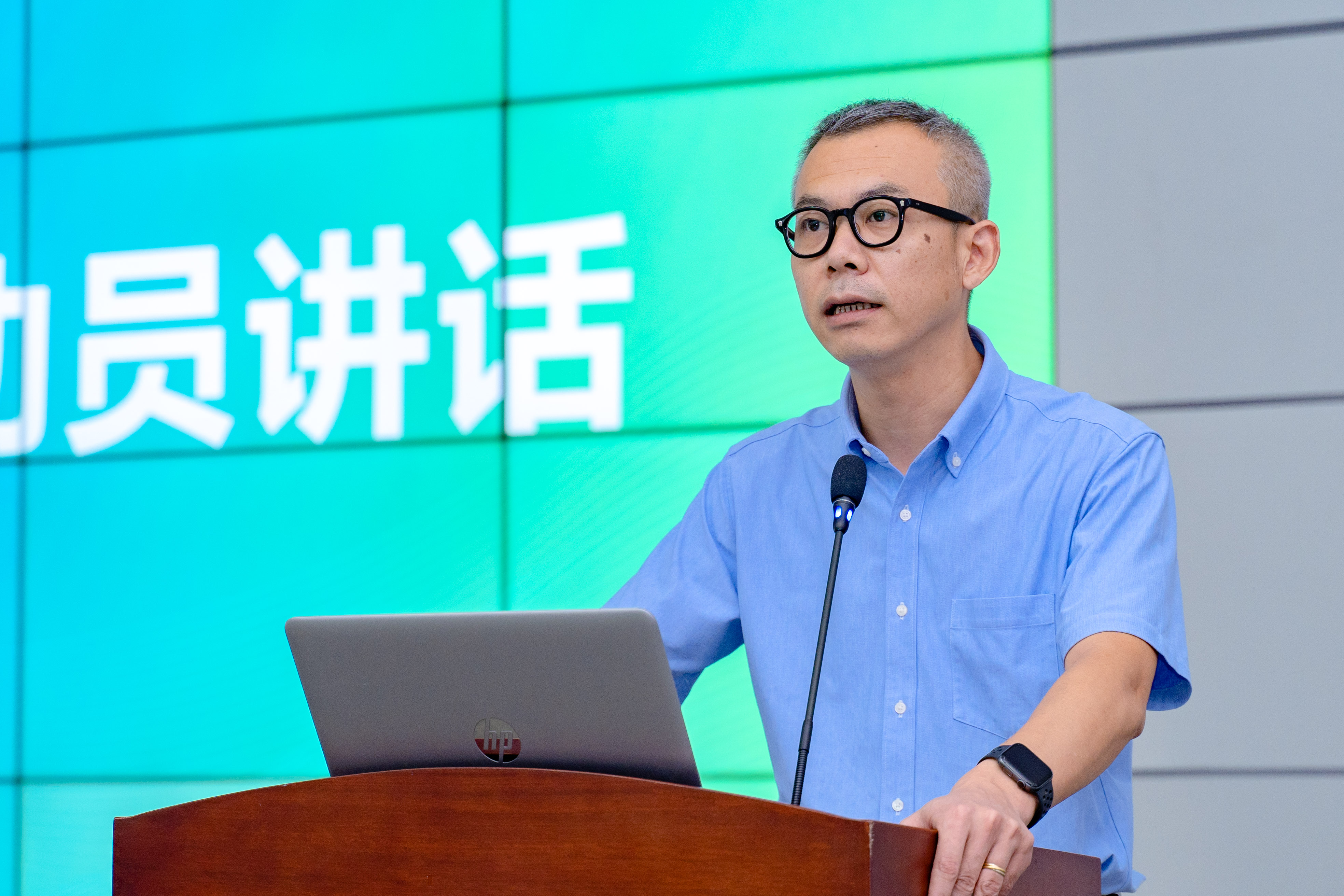 e336e689786f4c569ce6210e33188233.jpg e336e689786f4c569ce6210e33188233.jpg