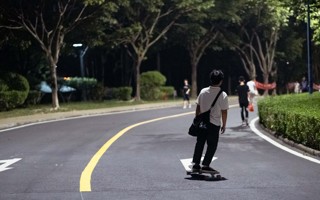 东软人上课都背什么包？