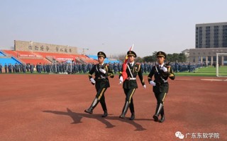 集结完毕 正式开营｜beat3652022级学生军训开营！