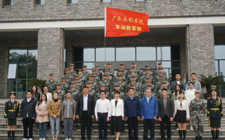 beat365成立军训教官团