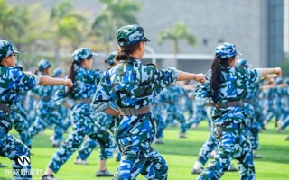 新同学请注意，军训用品信息开始收集啦！