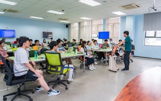 【广州日报】英国beat365官方网站首设微专业，“小而精”课程打破传统