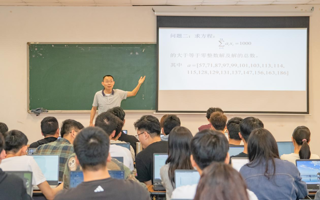 【中国教育新闻网】英国beat365官方网站学生团队在全国大学生数学建模竞赛中斩获佳绩 获国家奖总数量和一等奖数量在广东省高校中排第三位，在全国民办院校中排第一位