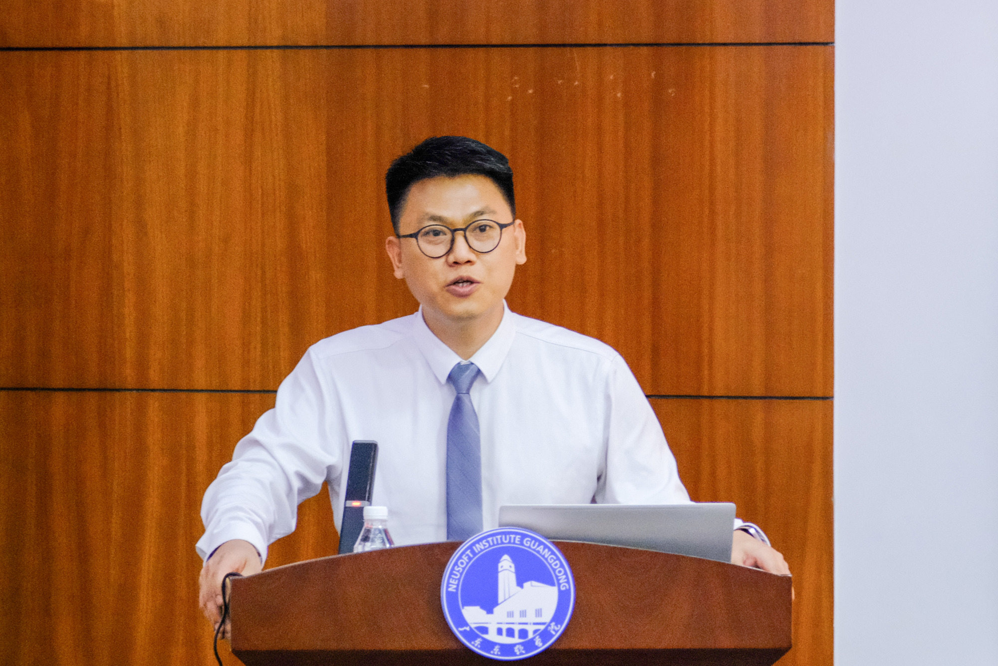 8467b052fd40472bbea6a8b27802c0c0.jpg 8467b052fd40472bbea6a8b27802c0c0.jpg