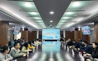  beat365举办素质教师素质能力大赛专题培训