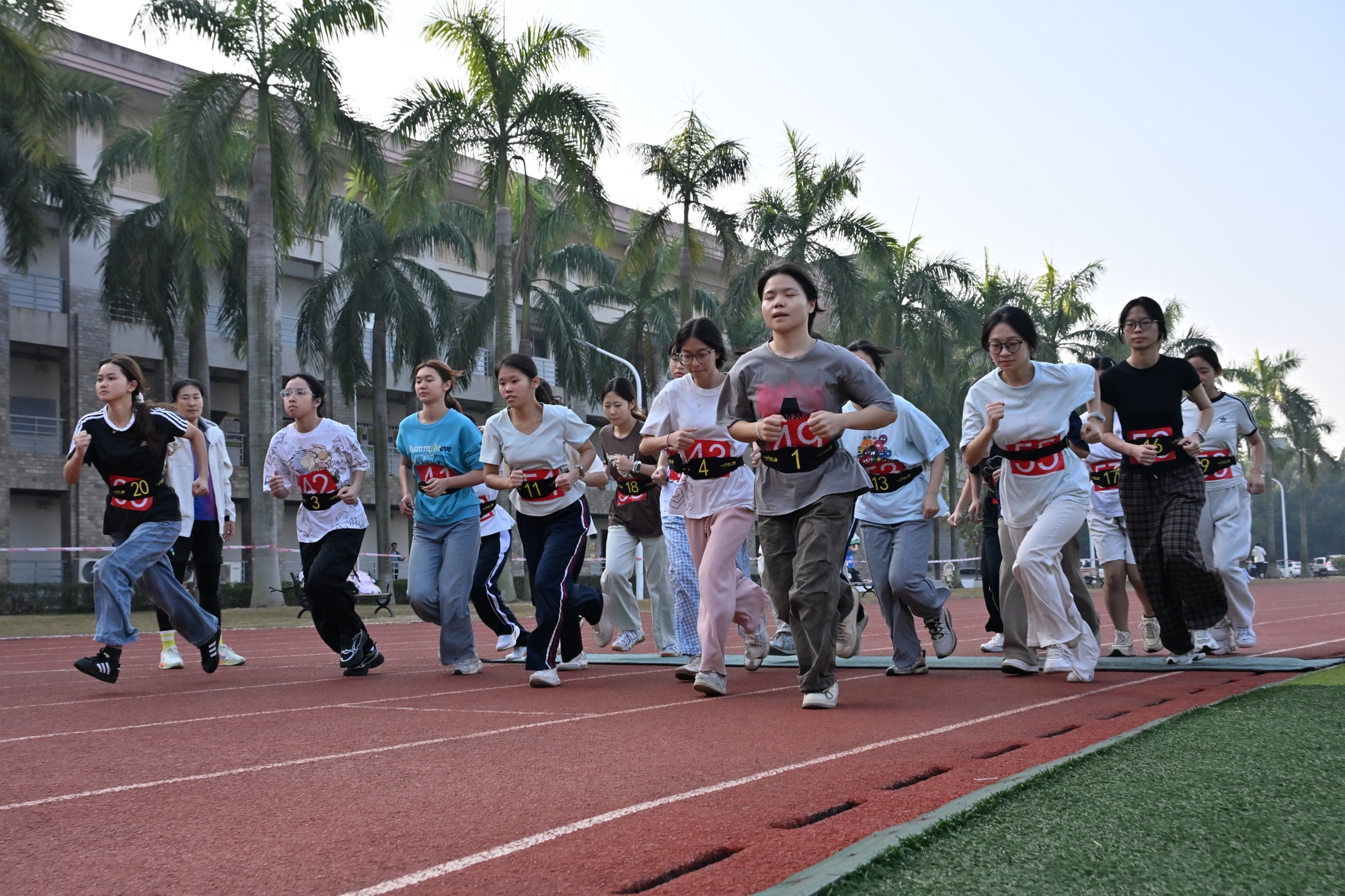 0416bca661f144e797556f5cb5281f79.jpg 0416bca661f144e797556f5cb5281f79.jpg