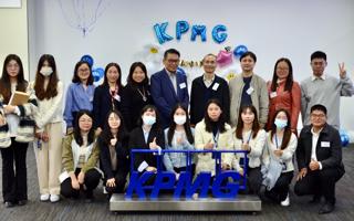 beat36515名毕业生与毕马威佛山签订就业协议