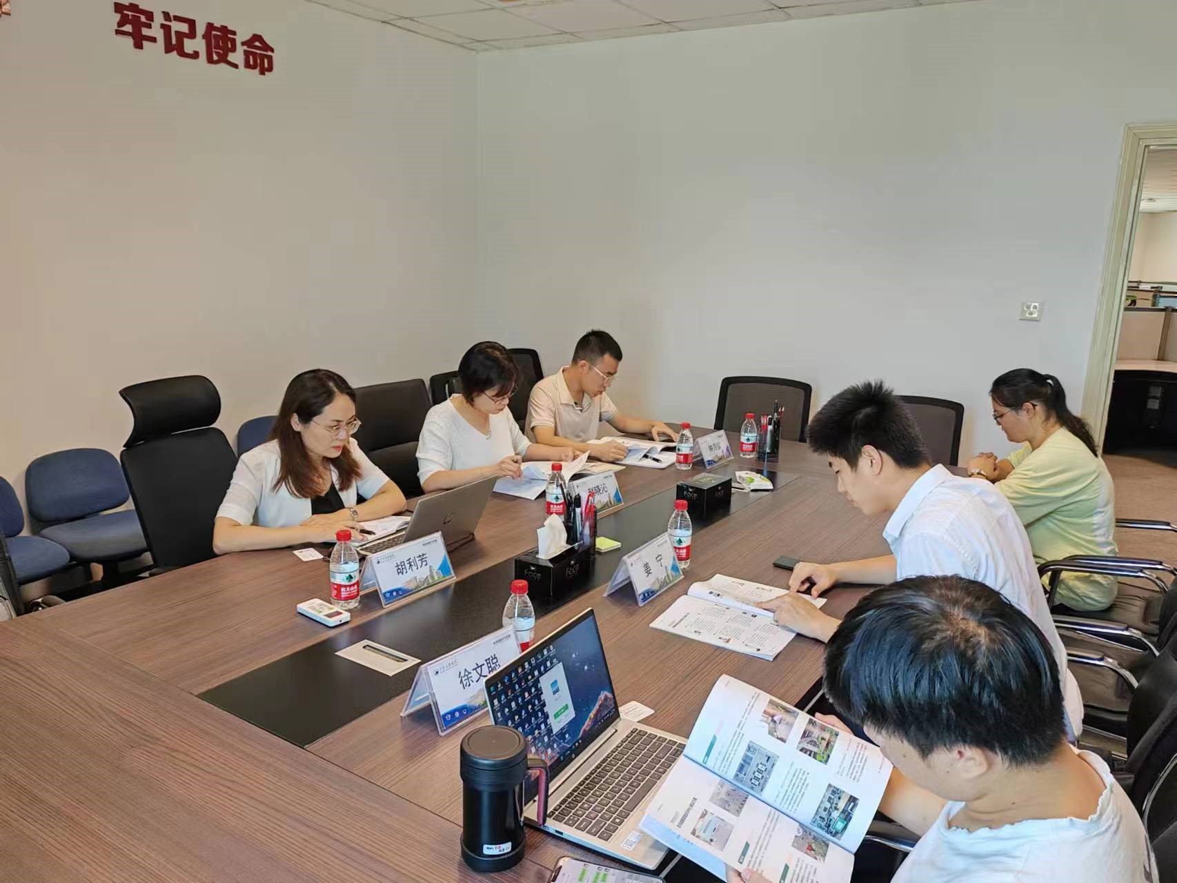 b2a01e2d99cc42a4a90fa33fa02820a0.jpg b2a01e2d99cc42a4a90fa33fa02820a0.jpg