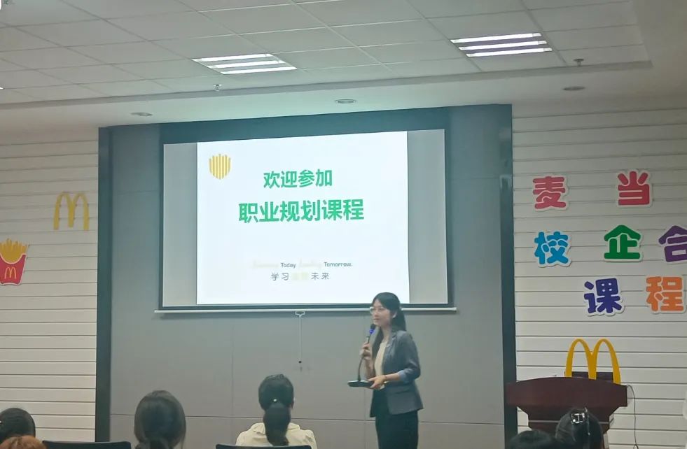 9e88c07cf7e14dcda0d2db10158a157d.jpg 9e88c07cf7e14dcda0d2db10158a157d.jpg