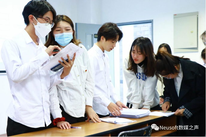 8058731b4a5940a4a4993b5c53f0382d.png 8058731b4a5940a4a4993b5c53f0382d.png