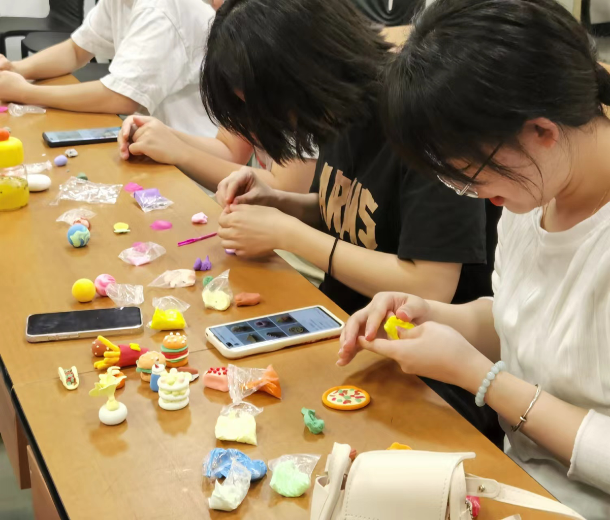 16b3a13f7139476c8818363d345317f2.png 16b3a13f7139476c8818363d345317f2.png