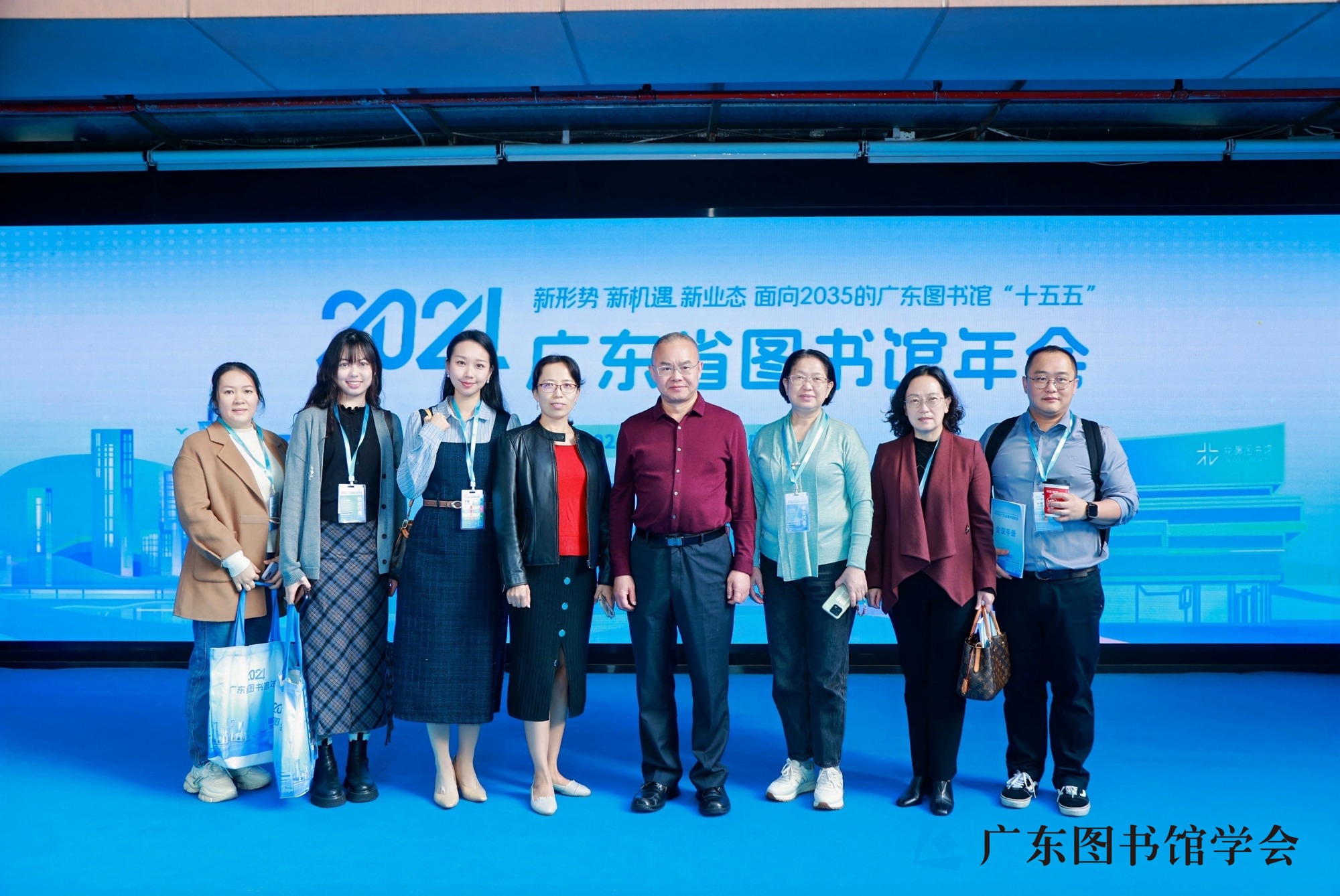 f57b9eeb8a894d7cb87db9251f3d0c58.jpg f57b9eeb8a894d7cb87db9251f3d0c58.jpg