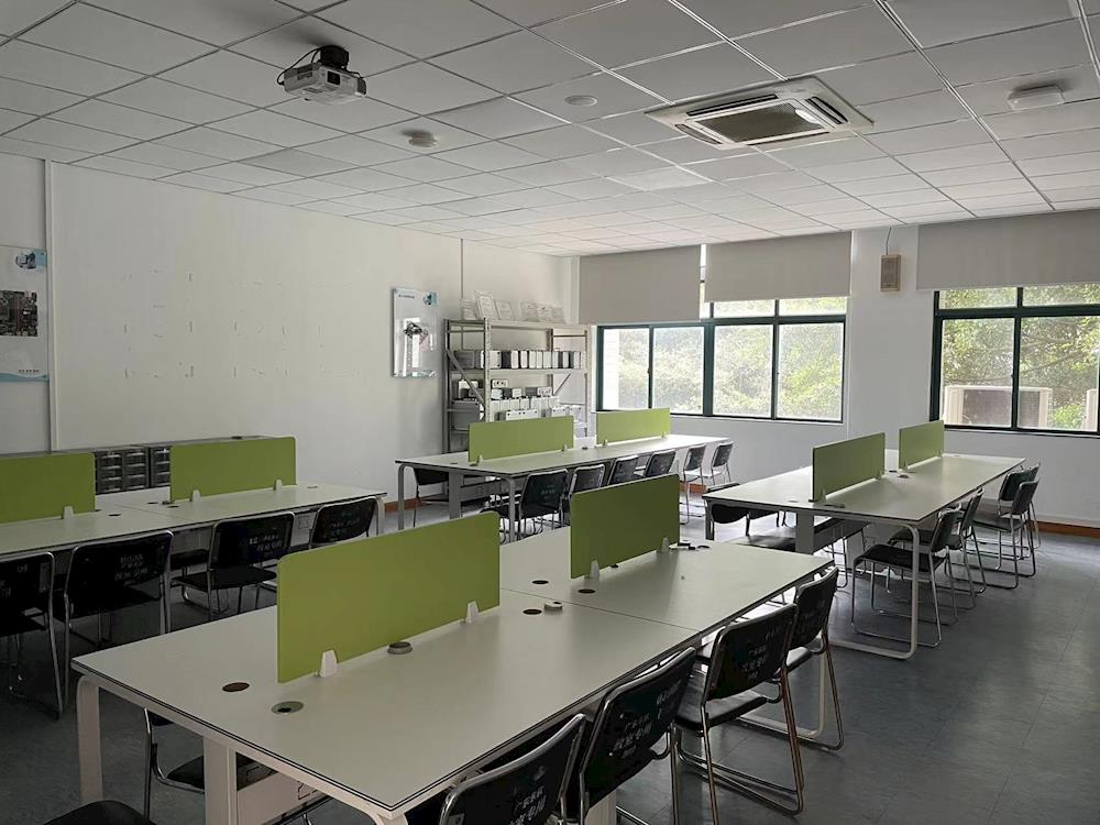 嵌入式系统实验室 嵌入式系统实验室