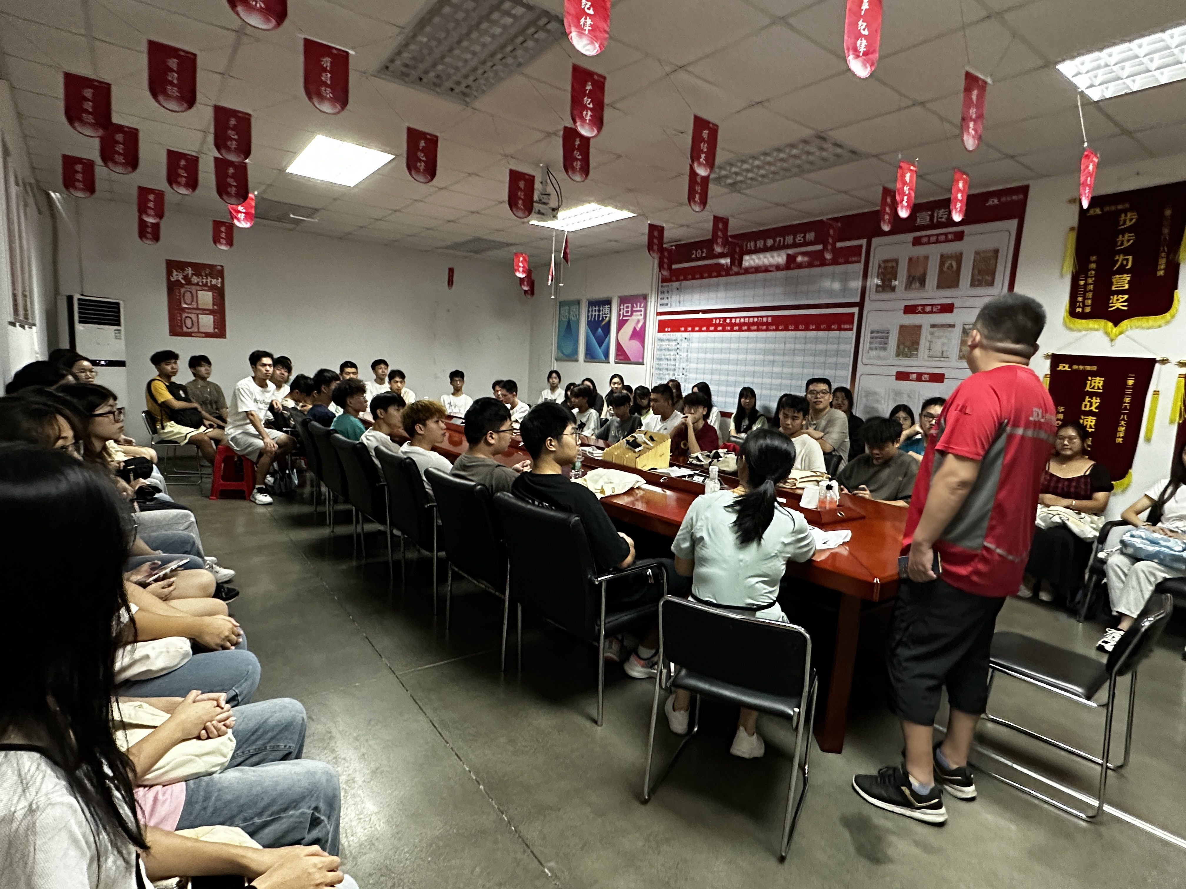 c0a6df74bab9442c870171045c9a77b4.jpg c0a6df74bab9442c870171045c9a77b4.jpg