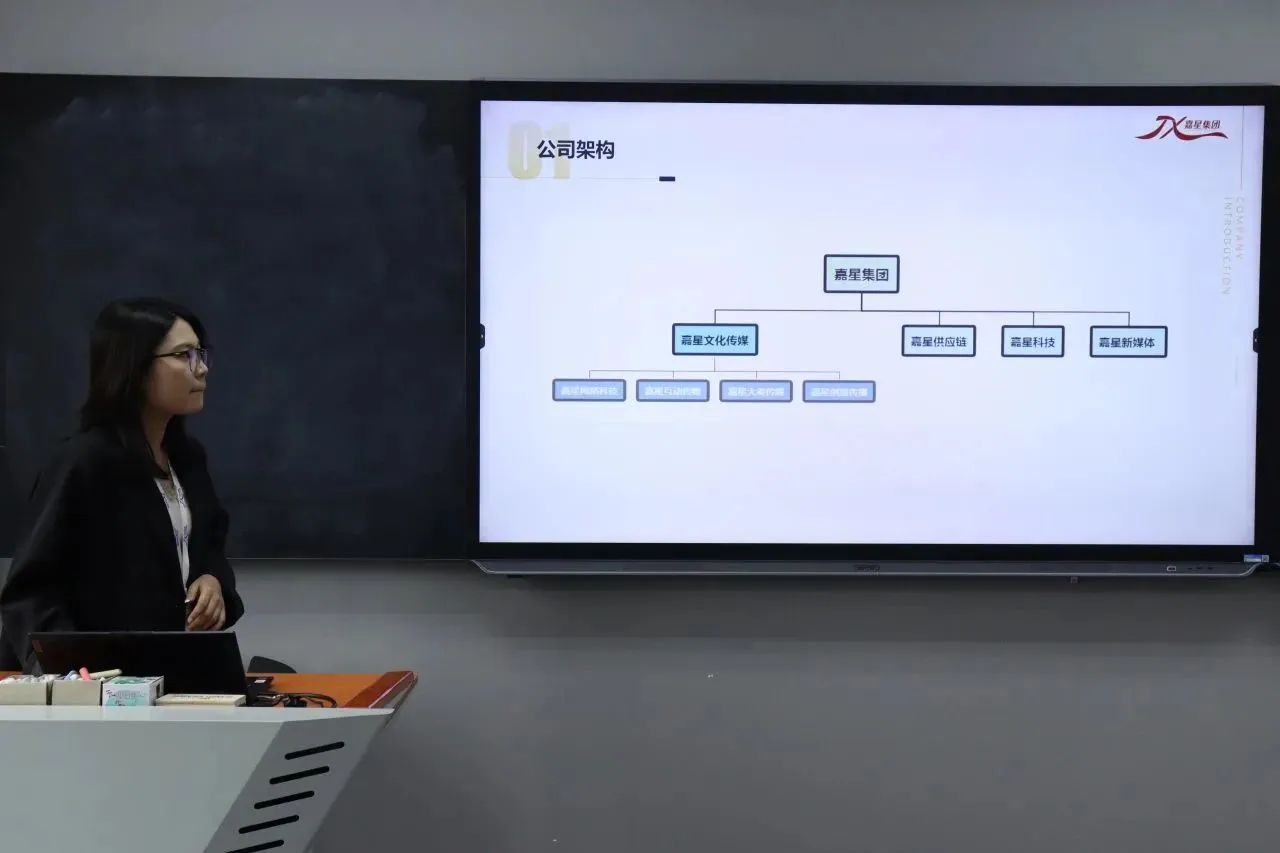 55537535fcee49b9bde755a10503d888.jpg 55537535fcee49b9bde755a10503d888.jpg