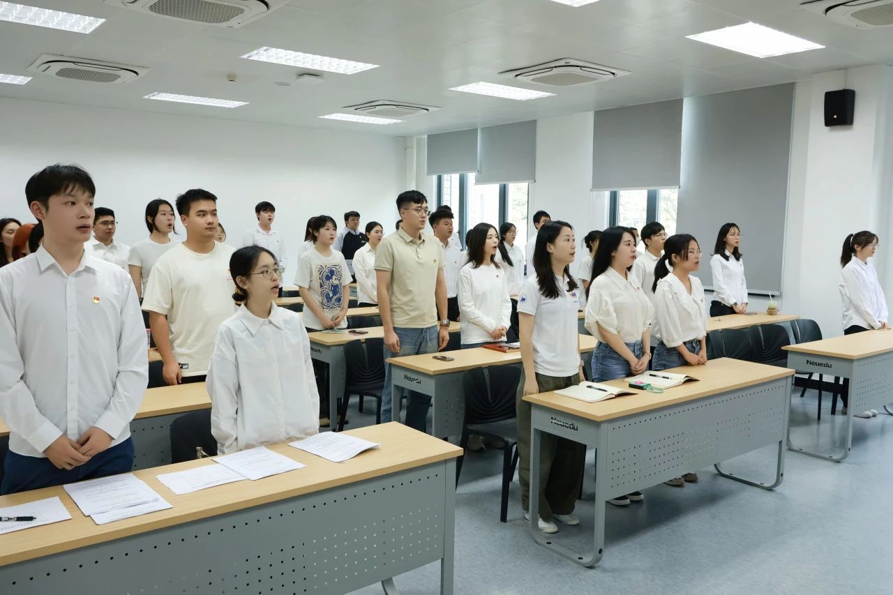 fc026c2179b44082996d44fdb23d98df.jpg fc026c2179b44082996d44fdb23d98df.jpg