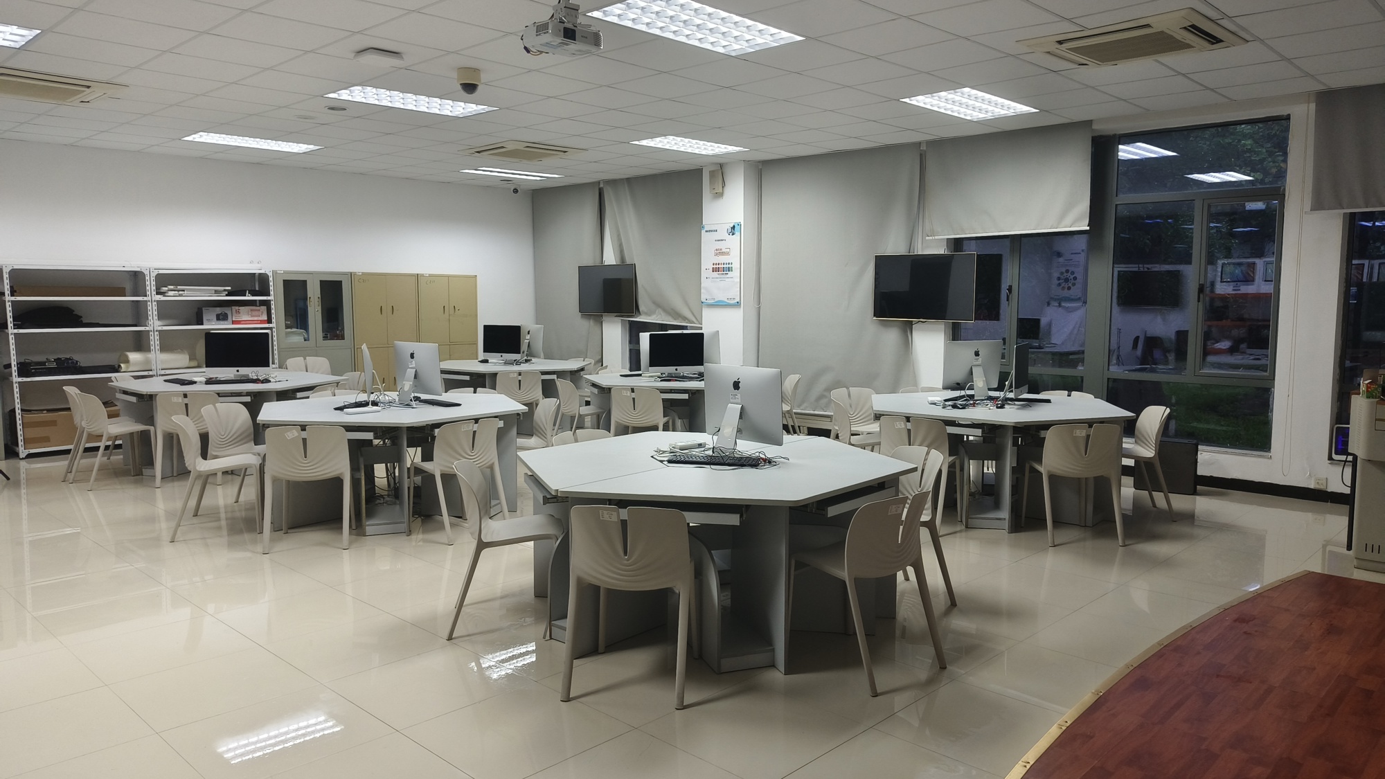 b83954f992f14c65b624b26c92315b2b.jpg b83954f992f14c65b624b26c92315b2b.jpg